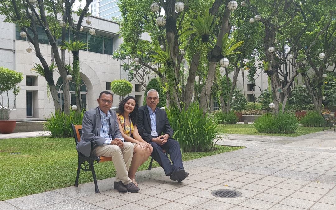 With Chitra Priambodo and Kassius Klei at the ADB’s Asia Clean Energy Forum, Manila, Philippines, 19 June 2019.